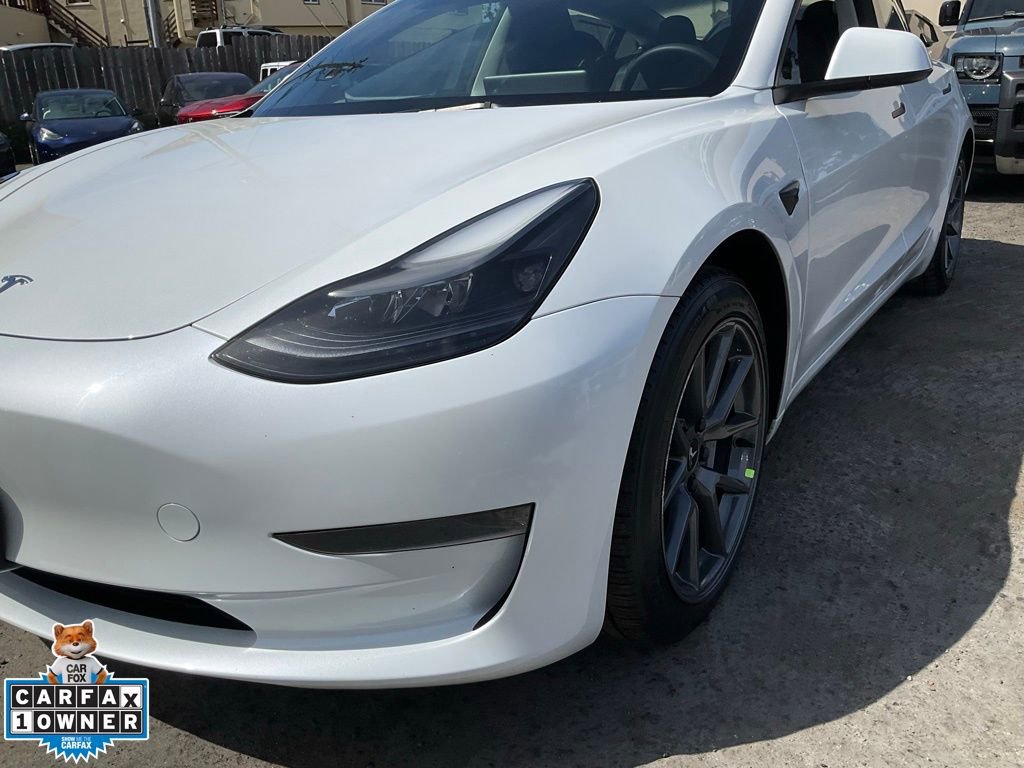 Used 2023 Tesla Model 3 Standard Range image 88