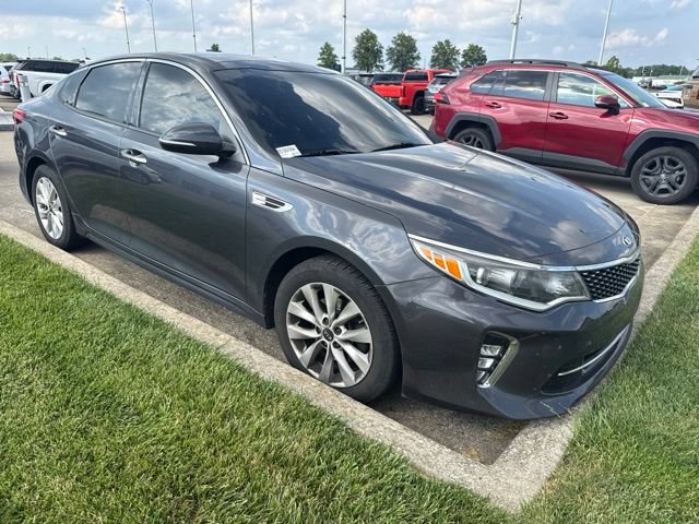 Used 2018 Kia Optima S w/ Panoramic Sunroof Package FWD image 10