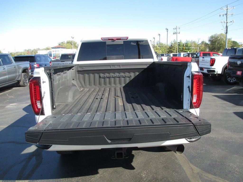Used 2022 GMC Sierra 2500 Denali image 6