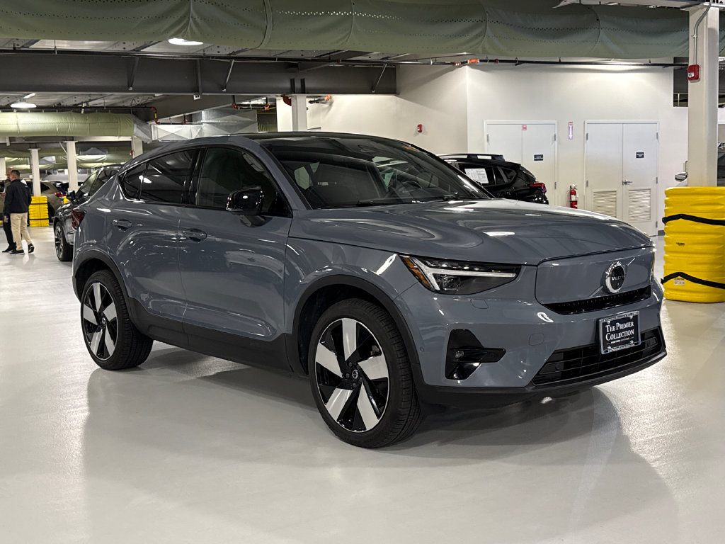 Certified 2023 Volvo C40 P8 Recharge Ultimate AWD/4WD image 1