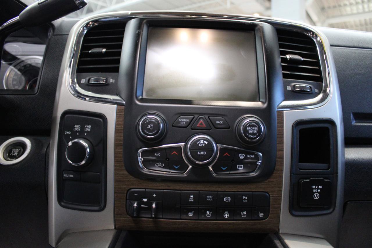 Used 2014 RAM 3500 Laramie w/ Convenience Group image 19