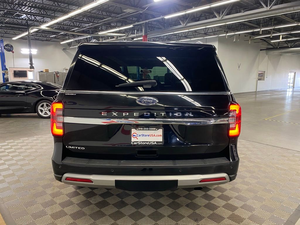Used 2022 Ford Expedition Limited image 7