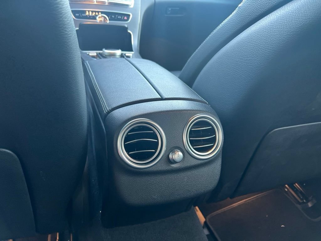 Used 2019 Mercedes-Benz C 300 Sedan image 7