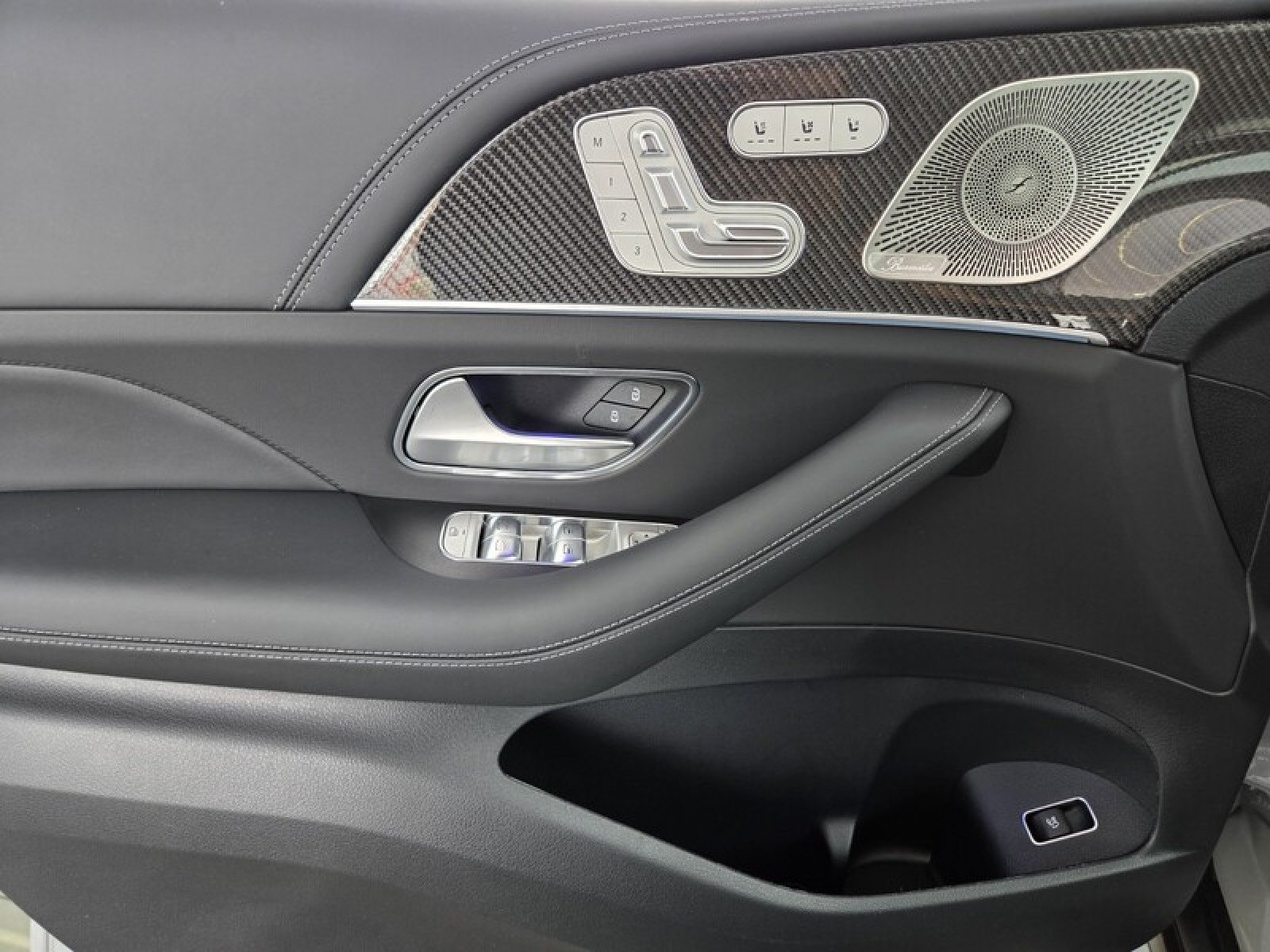New 2026 Mercedes-Benz GLS 63 AMG 4MATIC image 23