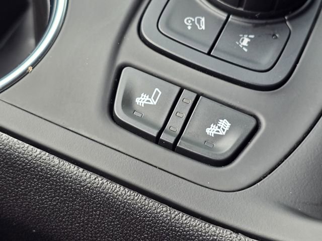 Used 2024 GMC Terrain SLT w/ Tech Package AWD/4WD image 37