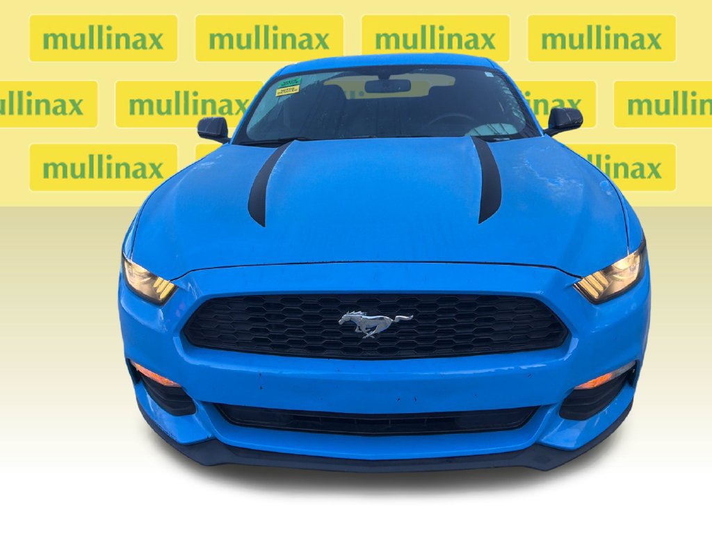 Used 2017 Ford Mustang Coupe RWD image 14