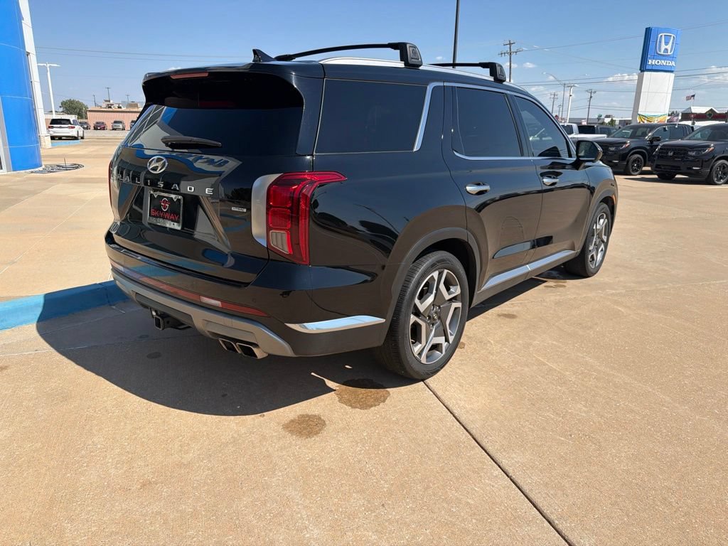 Used 2024 Hyundai Palisade Limited AWD/4WD image 6