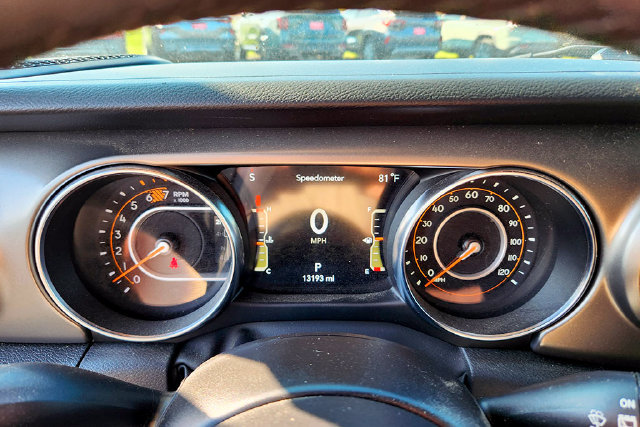 Used 2023 Jeep Wrangler Sport AWD/4WD image 11