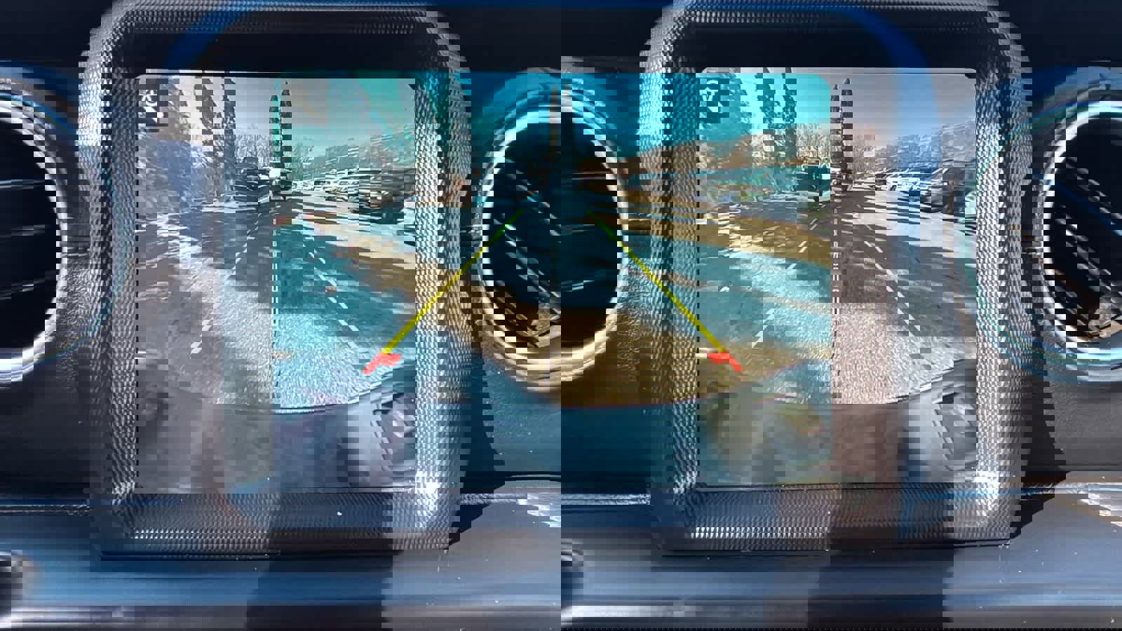 Used 2022 Jeep Gladiator Overland w/ Popular Equipment Package image 11