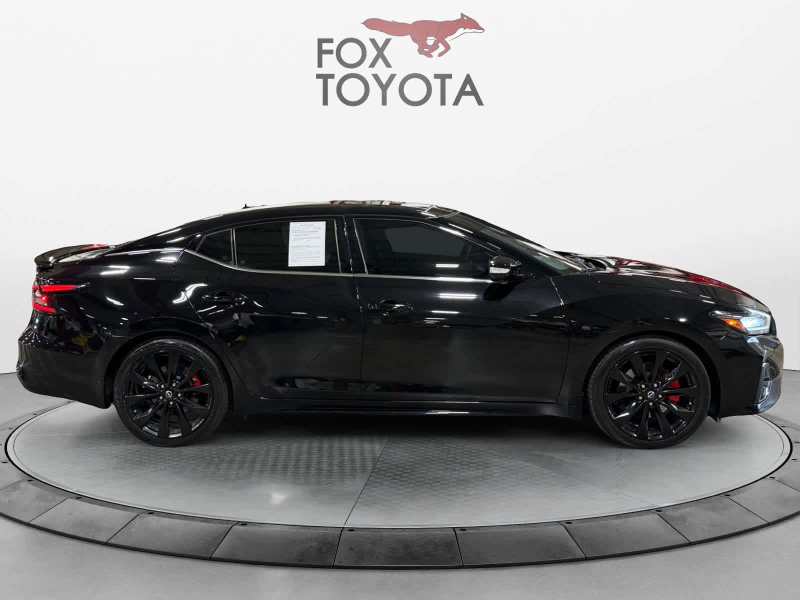 Used 2023 Nissan Maxima SR w/ Sport Mat Group FWD image 7