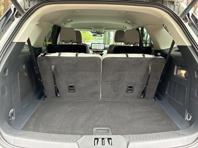 Used 2026 Ford Explorer Active w/ Active Comfort Package RWD image 17