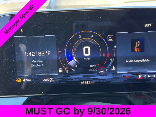 Used 2025 Chevrolet Suburban Z71 AWD/4WD image 42