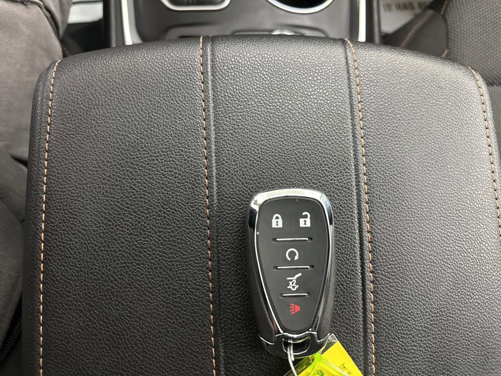 Used 2019 Chevrolet Traverse LT image 39