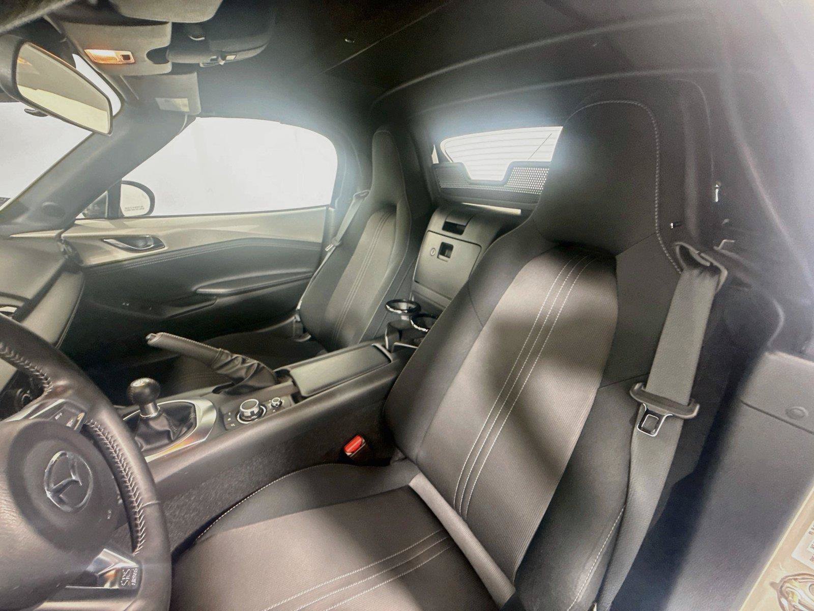 Used 2023 MAZDA MX-5 Miata Club RWD image 12