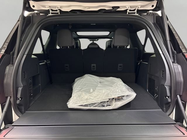 New 2026 Ford Expedition Max Platinum w/ Stealth Appearance Package image 22