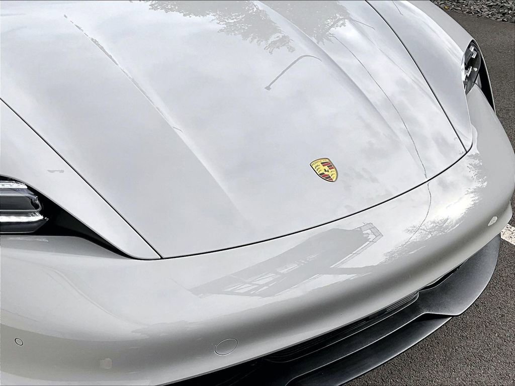 Certified 2024 Porsche Taycan image 32