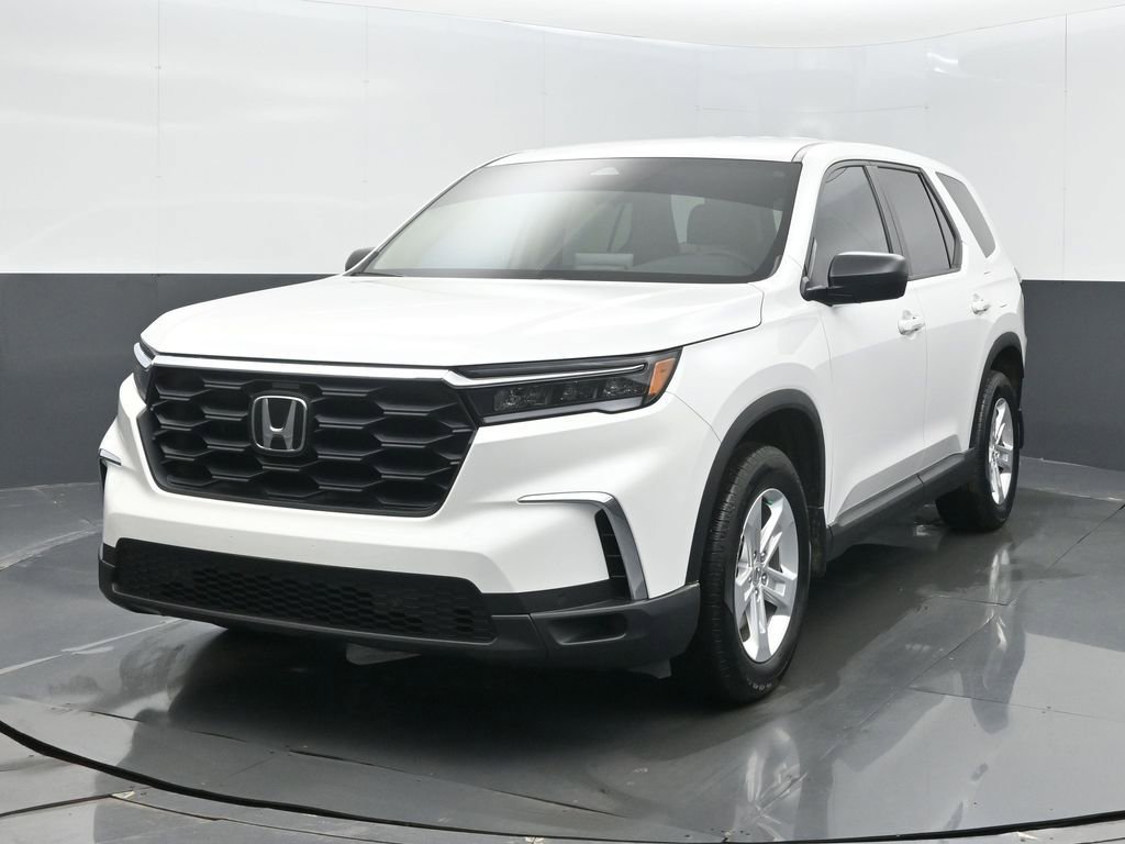 Used 2024 Honda Pilot LX image 7