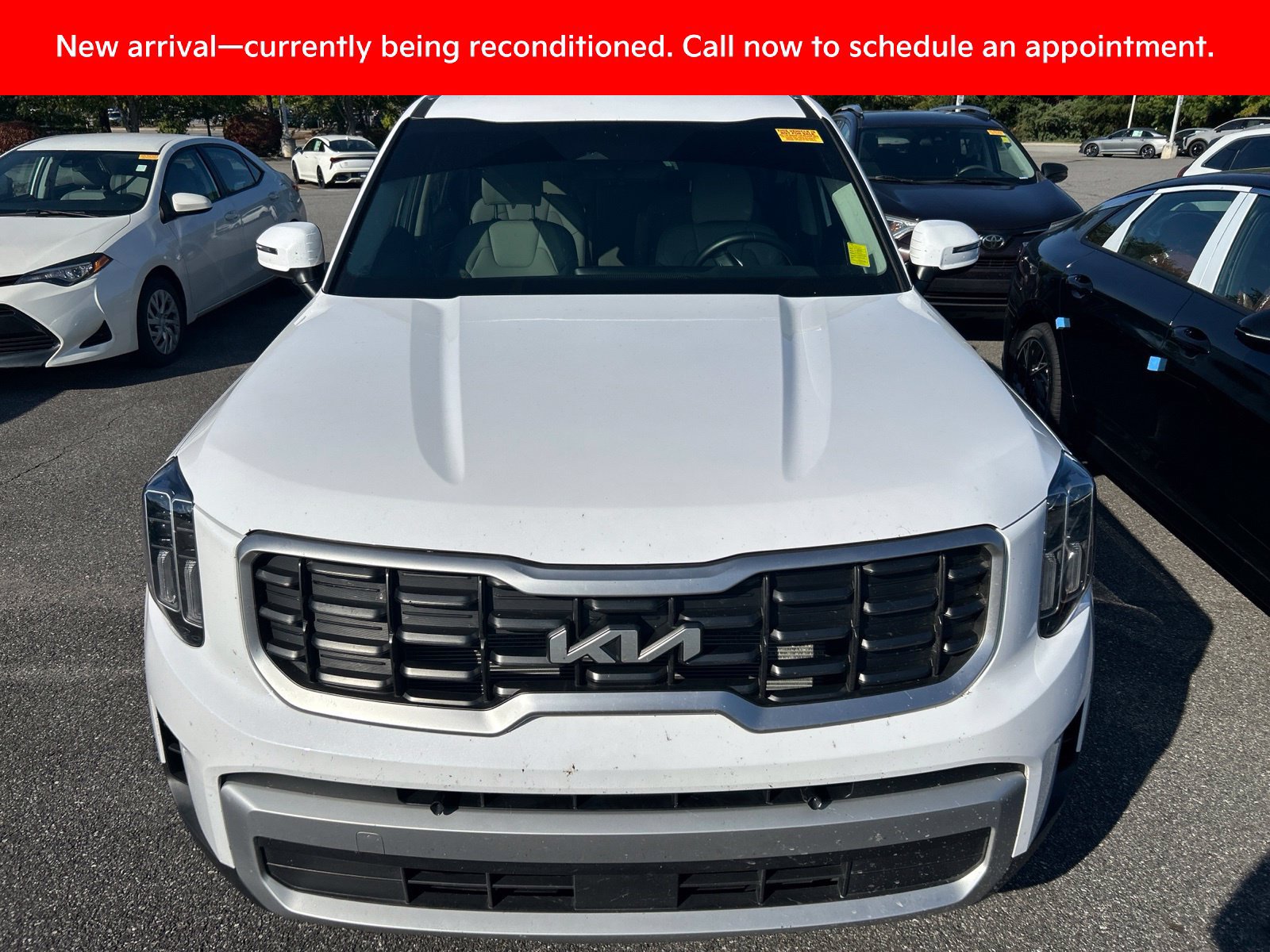 Used 2025 Kia Telluride S AWD/4WD image 2