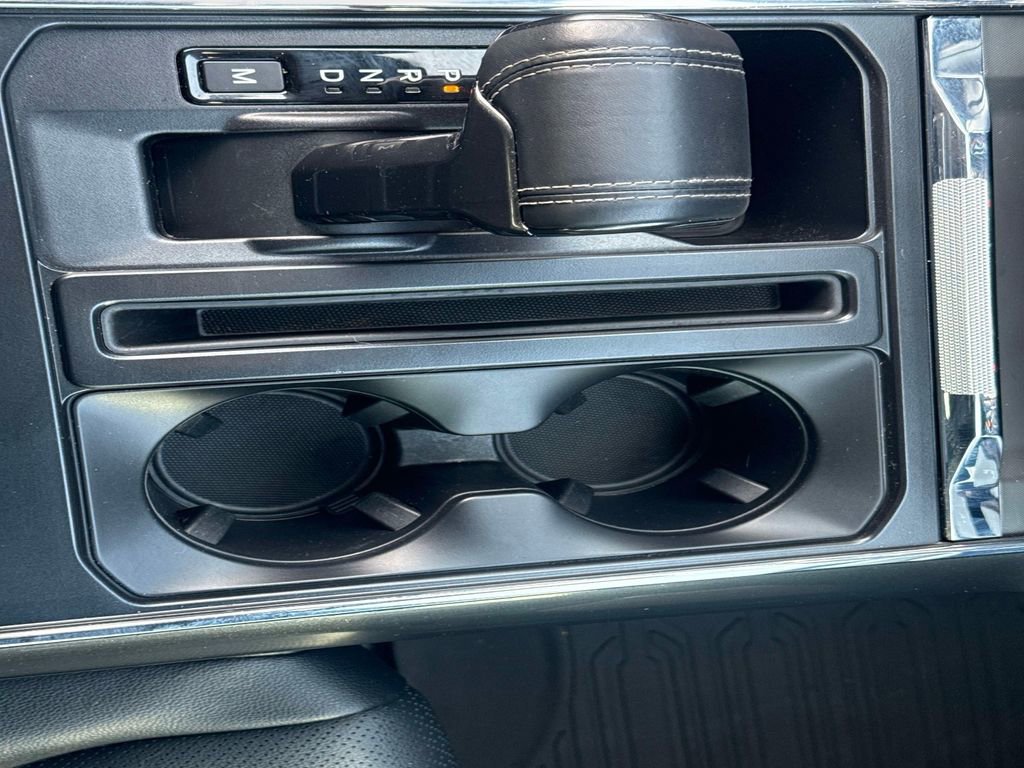 Used 2022 Ford F150 Lariat w/ Equipment Group 502A High image 29