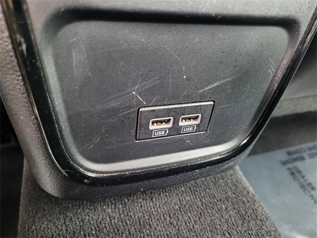 Used 2023 Chrysler 300 S image 11