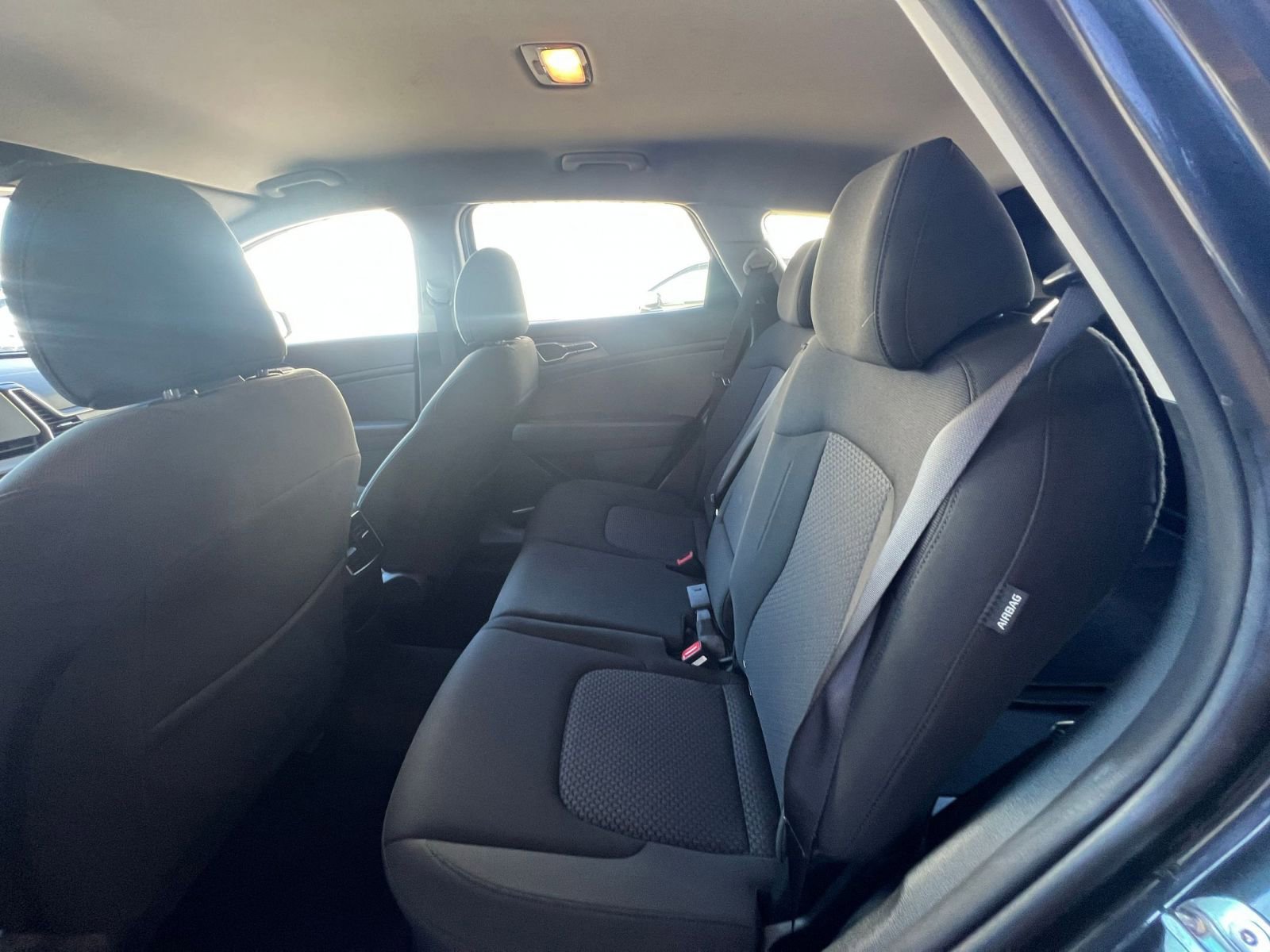 Used 2025 Kia Sportage LX FWD image 25