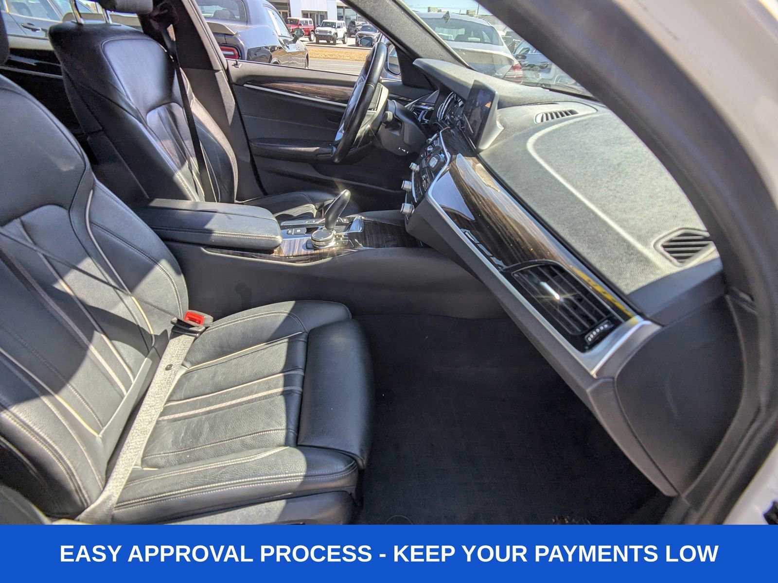 Used 2018 BMW 530e xDrive w/ Premium Package 2 image 16