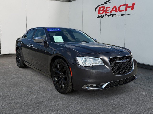 Used 2019 Chrysler 300 Limited RWD video 1