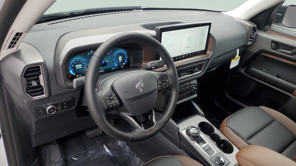 New 2025 Ford Bronco Sport Outer Banks AWD/4WD image 18