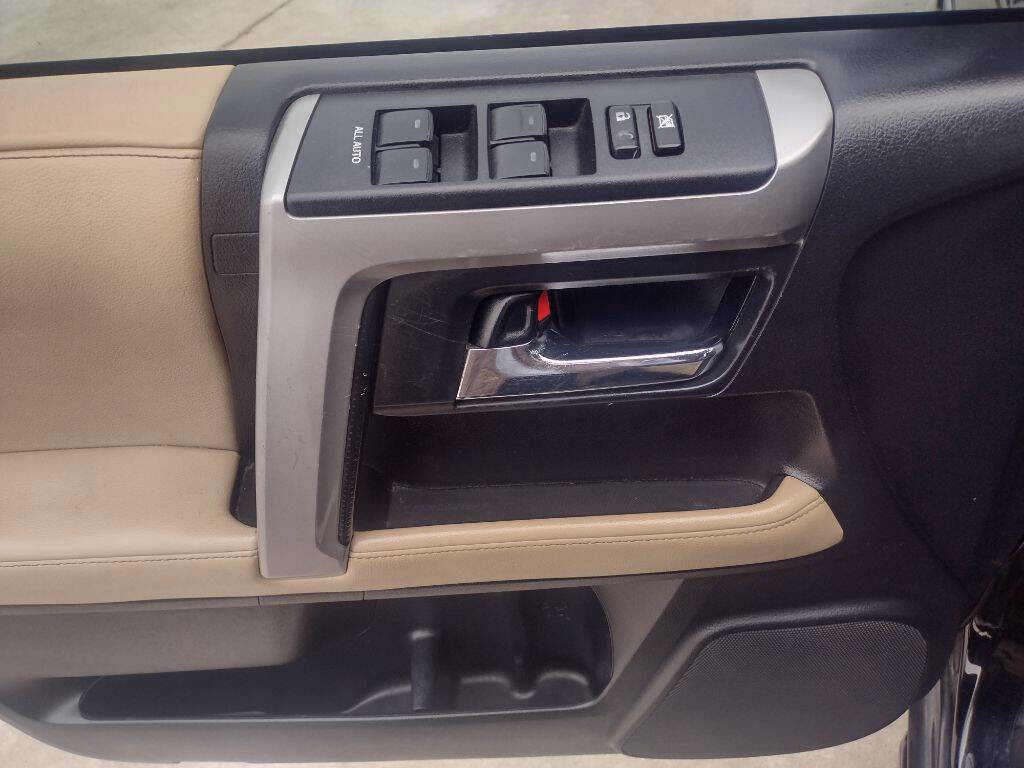 Used 2014 Toyota 4Runner 2WD image 19