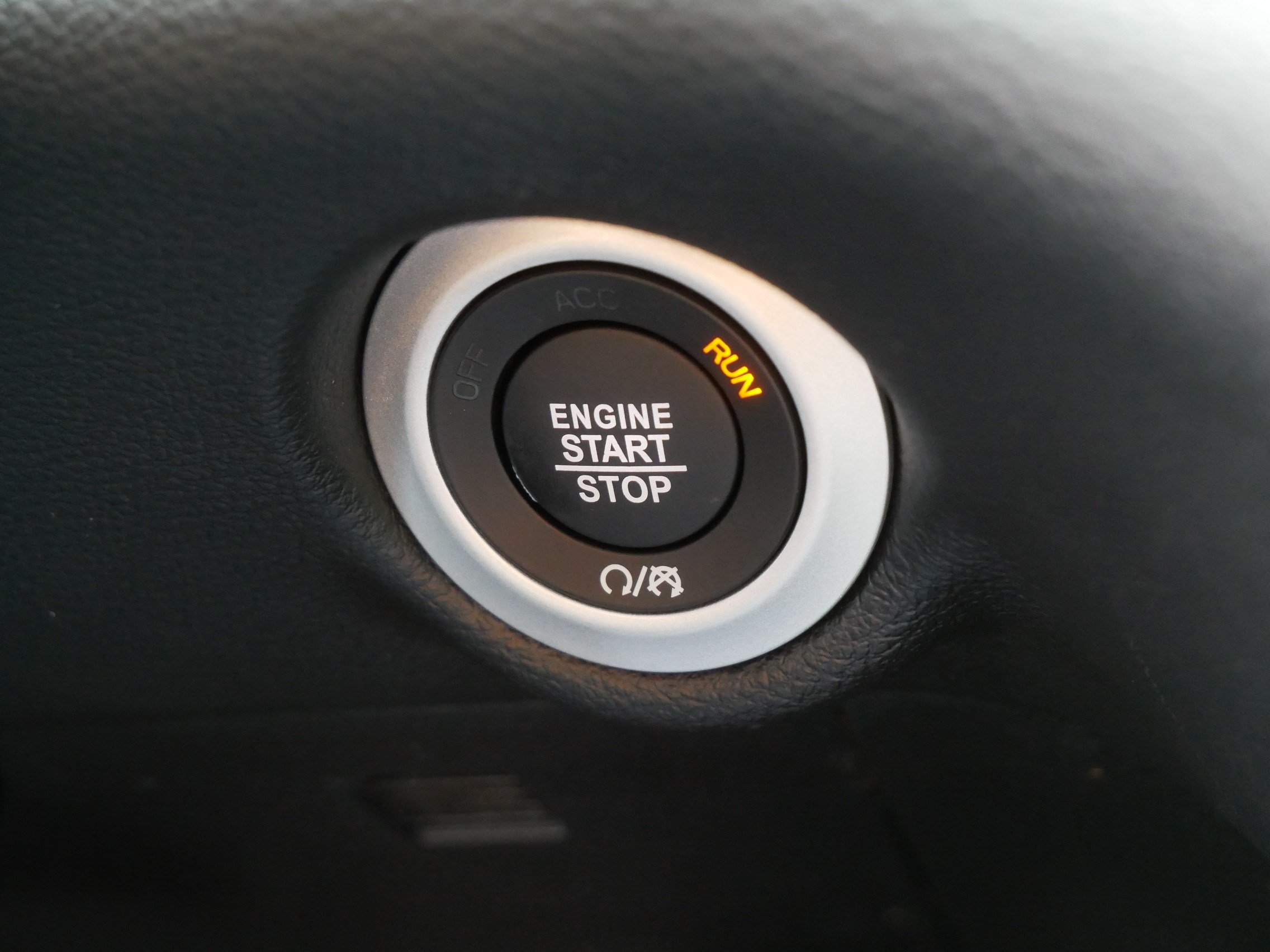 New 2026 Chrysler Voyager LX FWD image 13