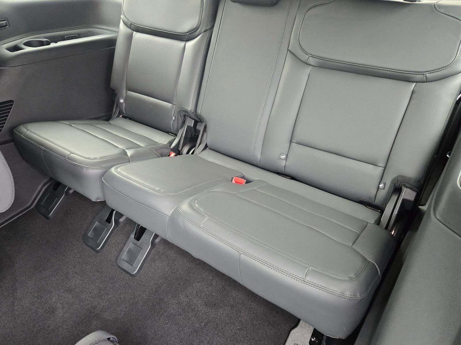New 2026 Ford Expedition Active RWD image 27