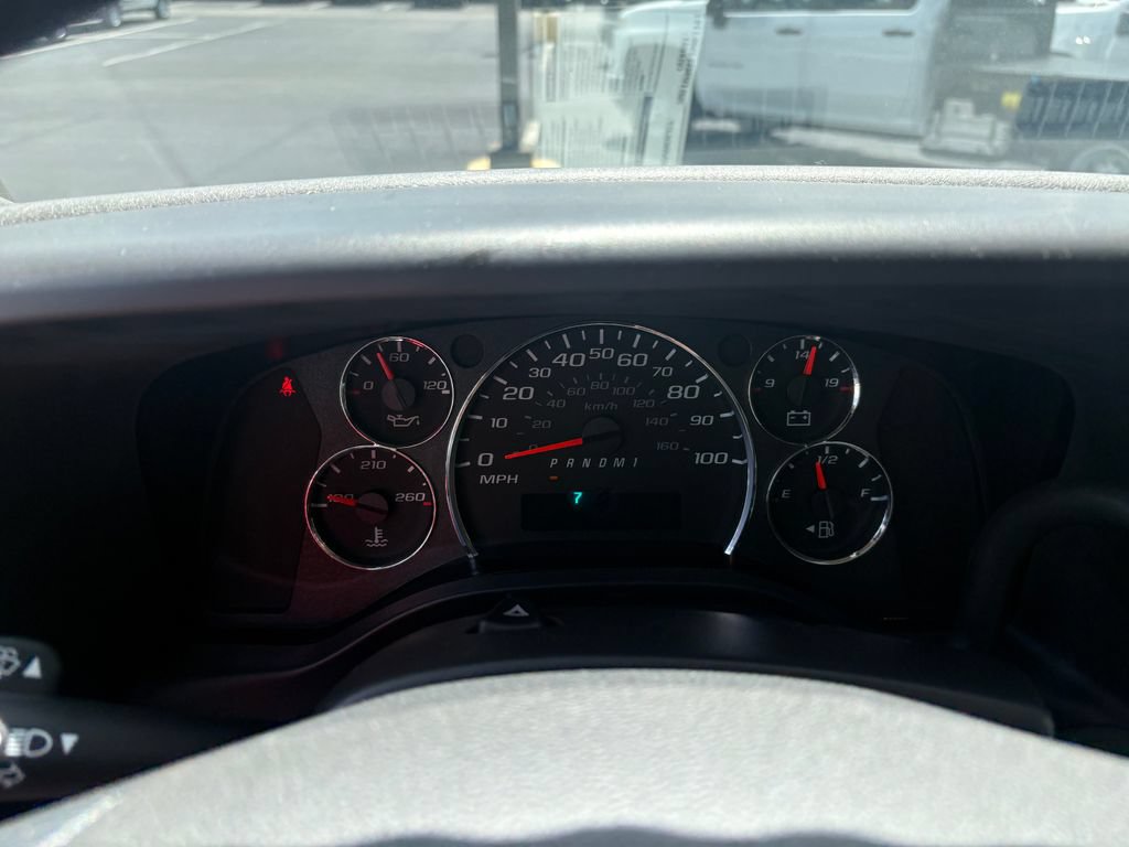 New 2025 Chevrolet Express 3500 w/ Power Convenience Package RWD image 11