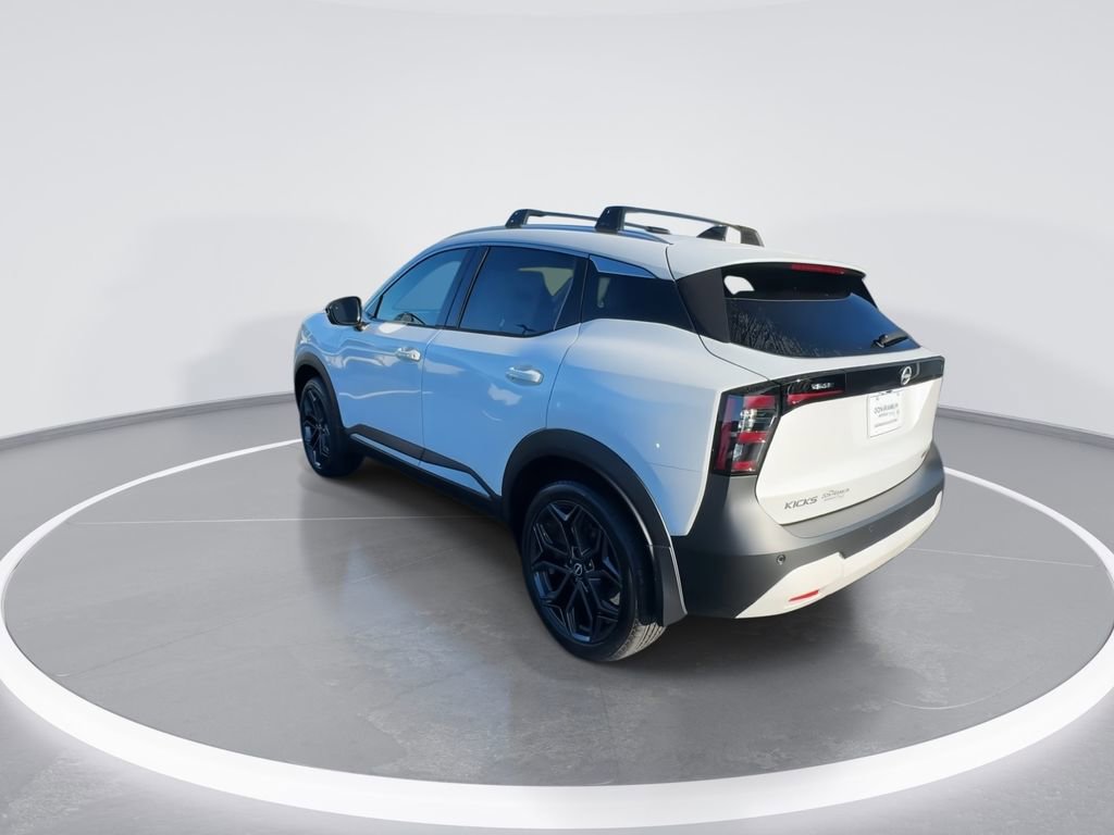 New 2026 Nissan Kicks SR w/ SR Premium Package image 6
