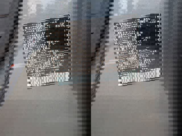 Used 2018 Volkswagen Atlas SE image 36