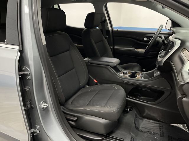 Used 2023 GMC Acadia SLE image 30