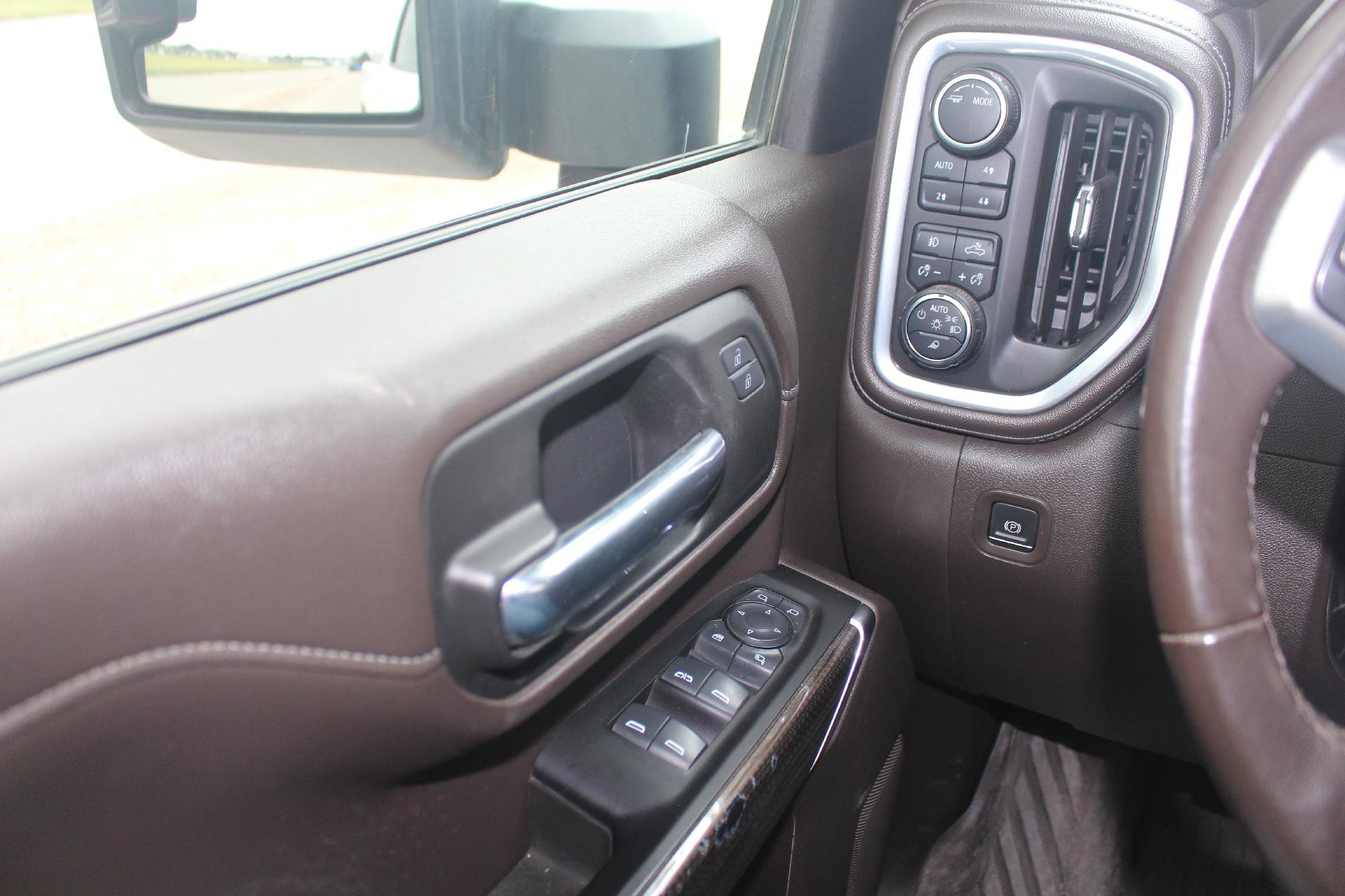 Used 2022 Chevrolet Silverado 2500 LT w/ All Star Edition image 20