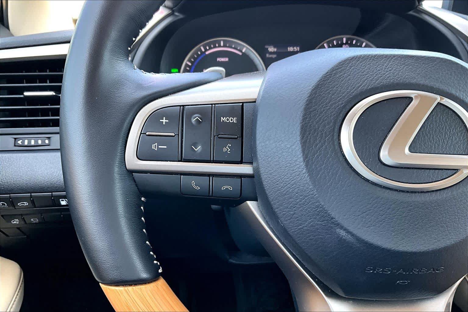 Used 2022 Lexus RX 450hL AWD w/ Premium Package image 24
