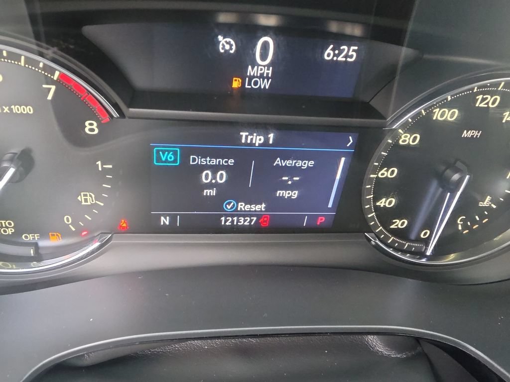 Used 2020 Cadillac XT6 Premium Luxury FWD image 17