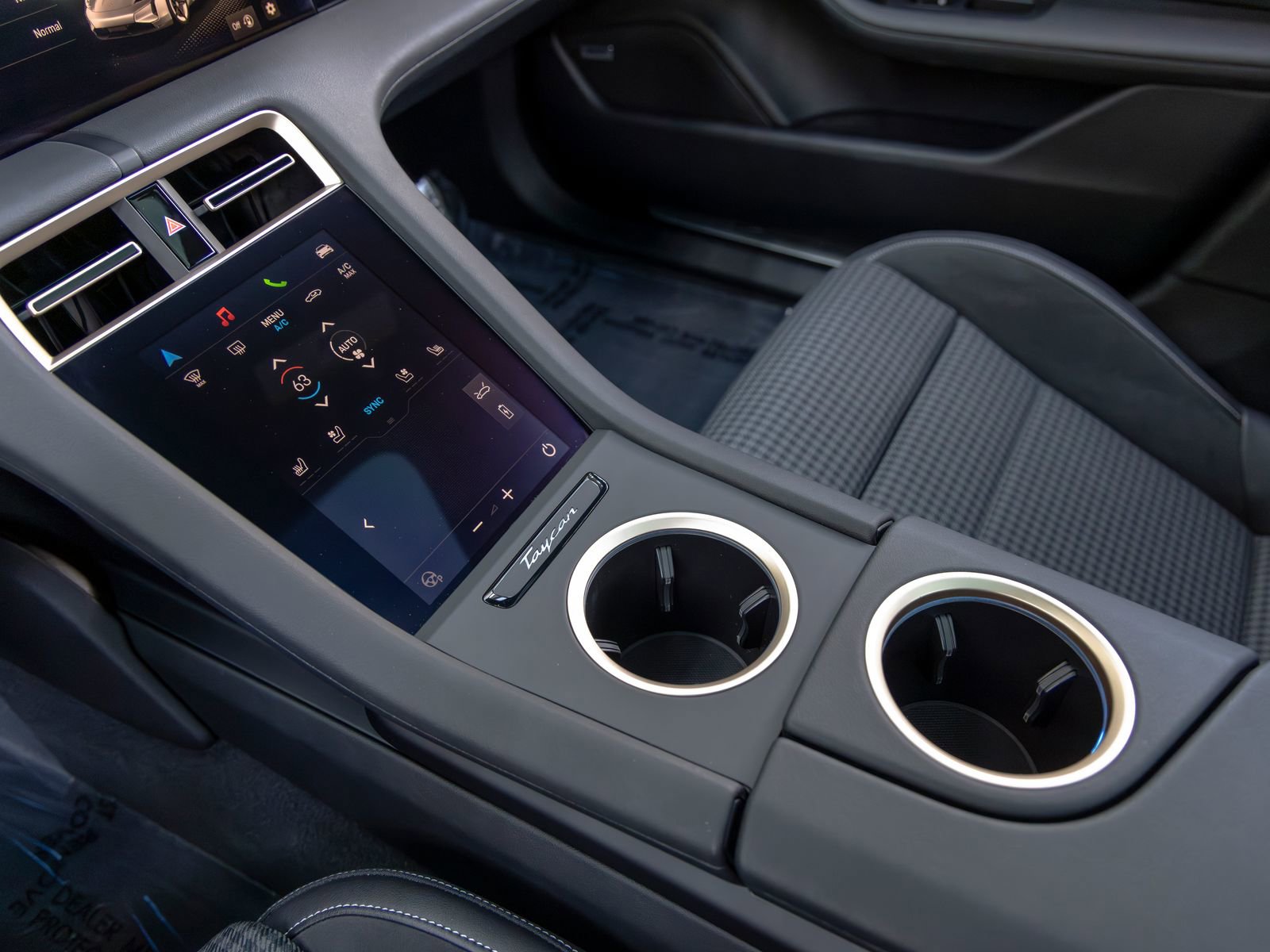 Certified 2025 Porsche Taycan 4S image 38