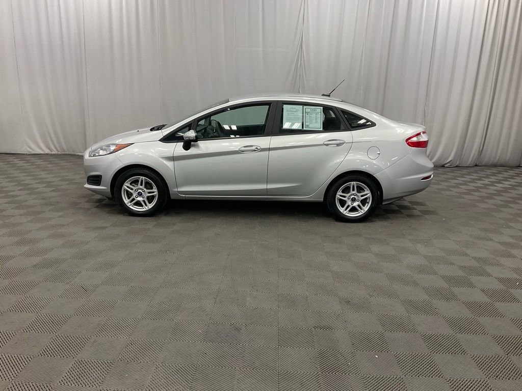 Used 2019 Ford Fiesta SE w/ Cold Weather Package FWD image 8