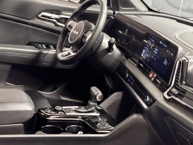 Used 2025 Kia Sportage X-Line w/ Premium Package image 10
