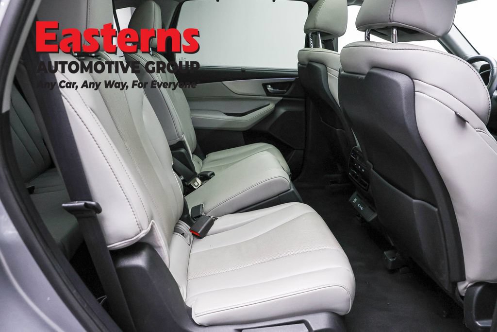 Used 2023 Acura MDX w/ Technology Package AWD/4WD image 23