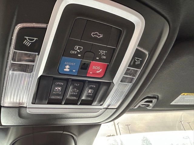 Used 2020 RAM 3500 Limited image 39