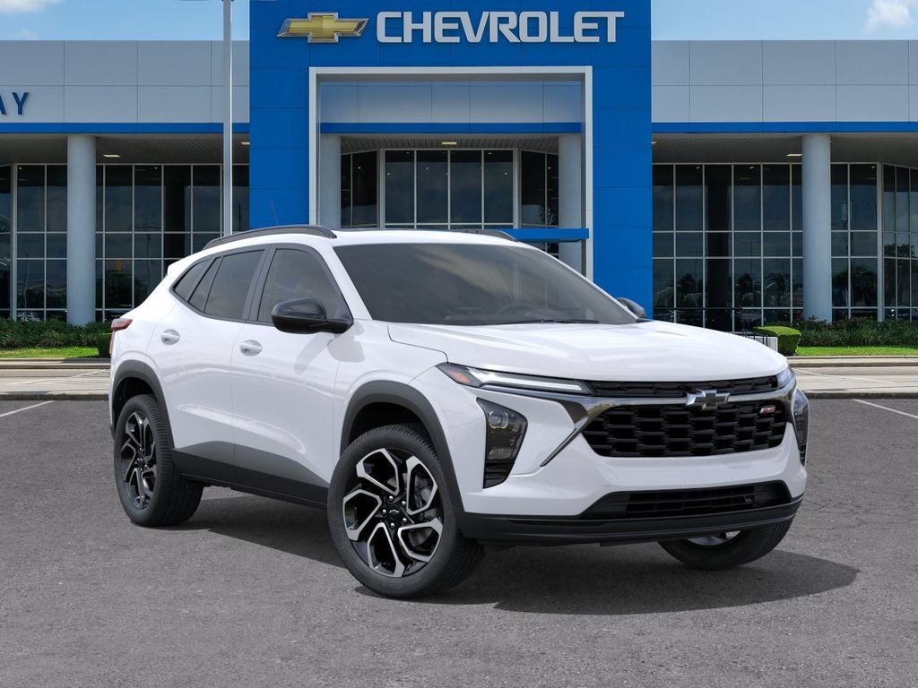 New 2026 Chevrolet Trax RS w/ Sunroof Package FWD image 7