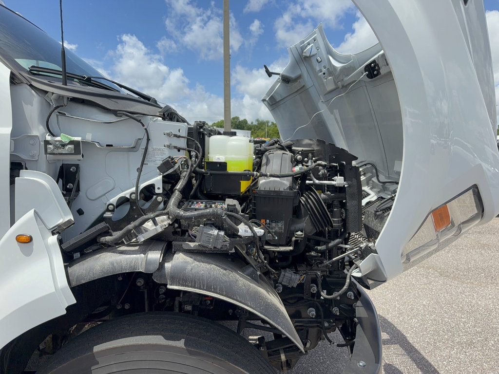 New 2026 Ford F750 2WD Regular Cab Super Duty image 30