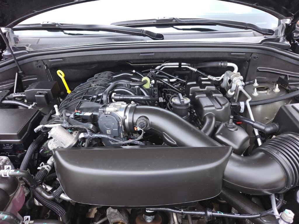 Certified 2025 Dodge Durango GT AWD/4WD image 34