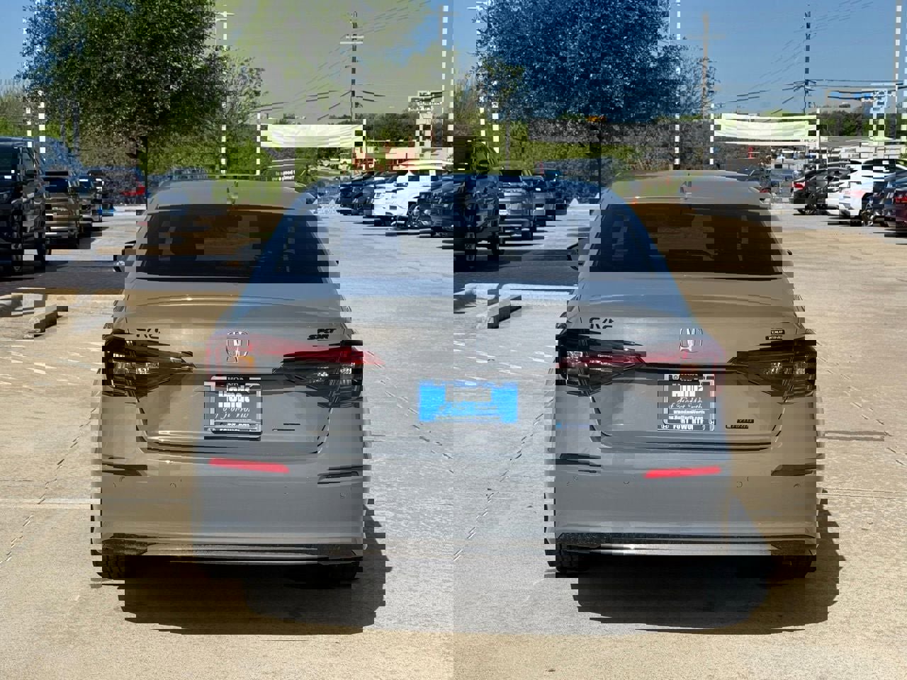 Used 2026 Honda Civic Sport Touring image 4