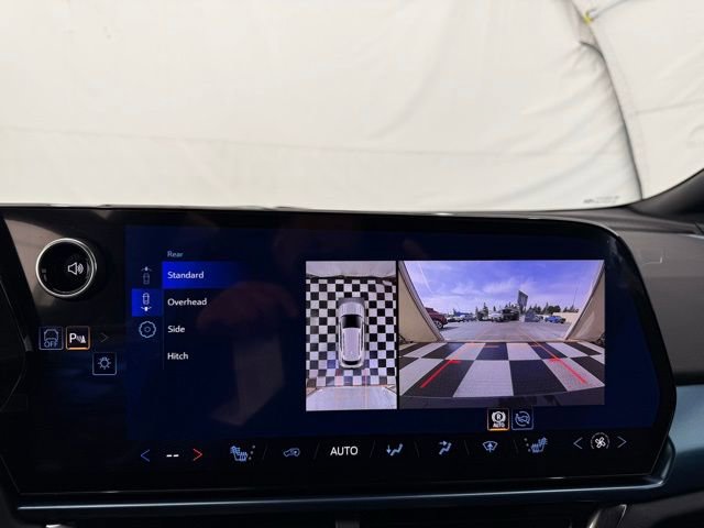 New 2026 Chevrolet Equinox EV LT AWD/4WD image 35