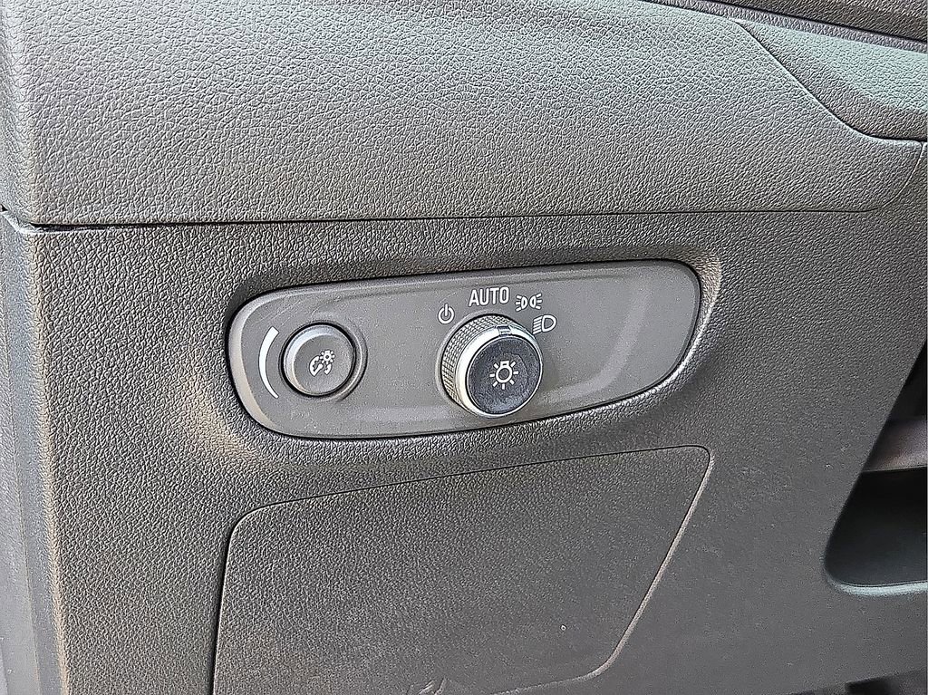 Used 2025 Buick Encore GX Preferred image 24