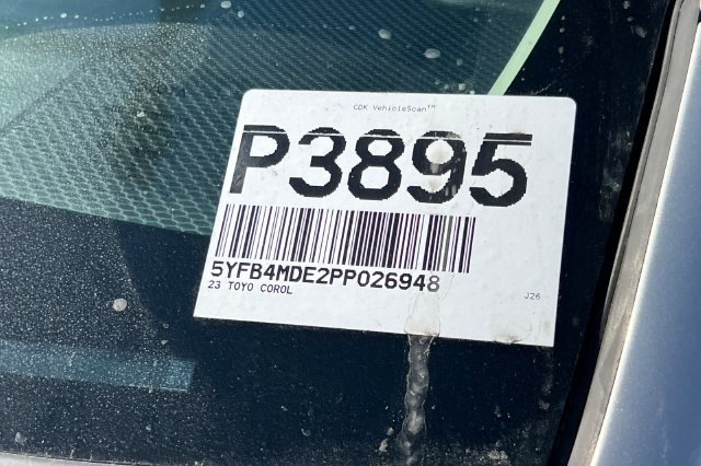 Used 2023 Toyota Corolla LE FWD image 8